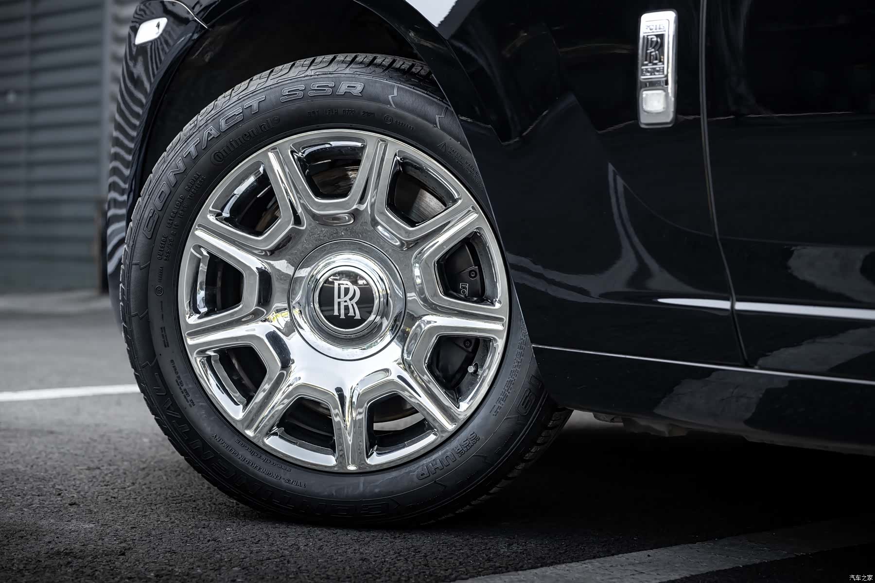 Rolls-Royce Ghost, 2010 все фото