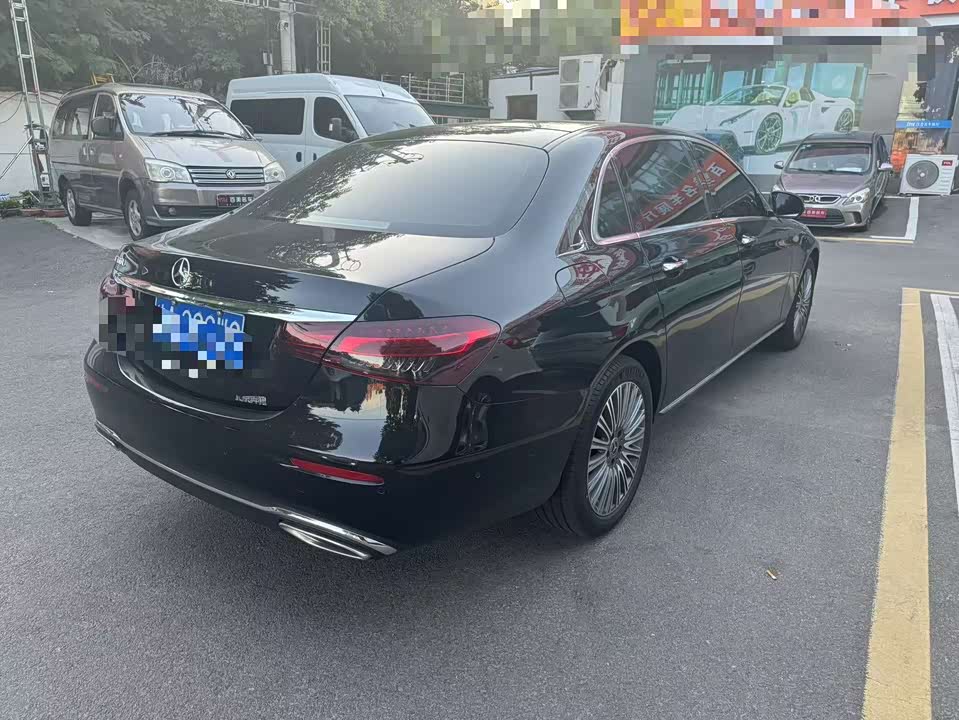 Mercedes-Benz E-class Mercedes-Benz E-class