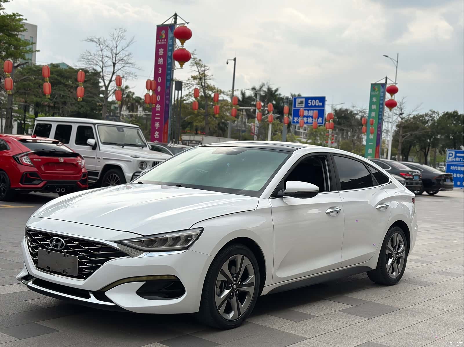Hyundai Lafesta