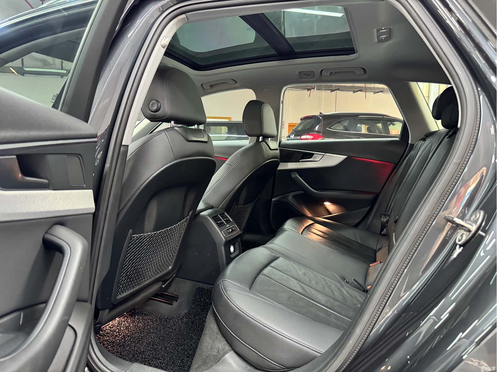 Audi A4, 2020 18