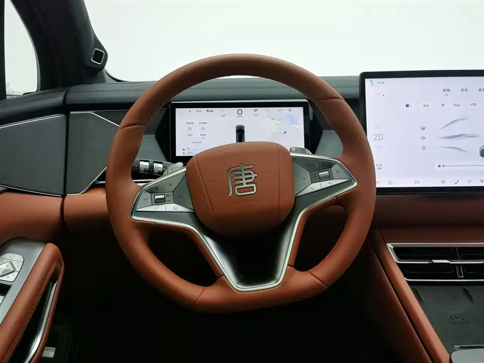BYD Tang L