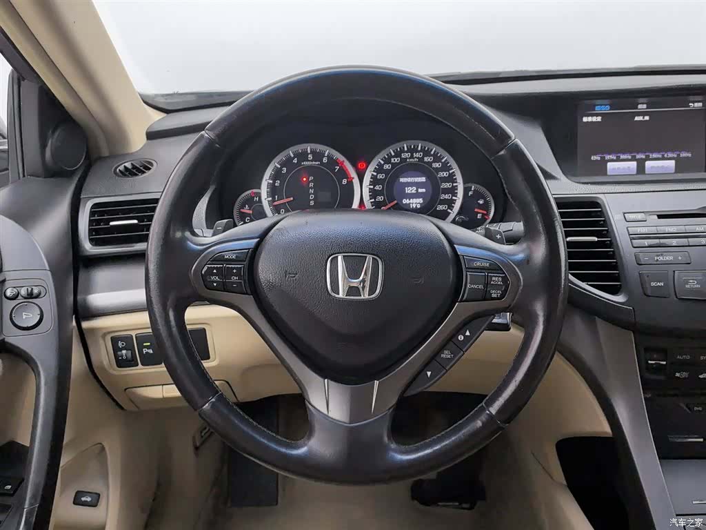 Honda Spirior, 2014 11