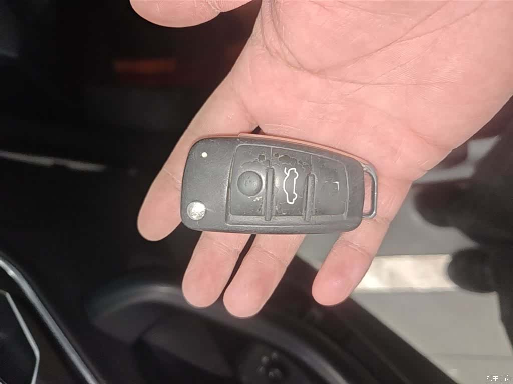Audi Q3, 2016 9