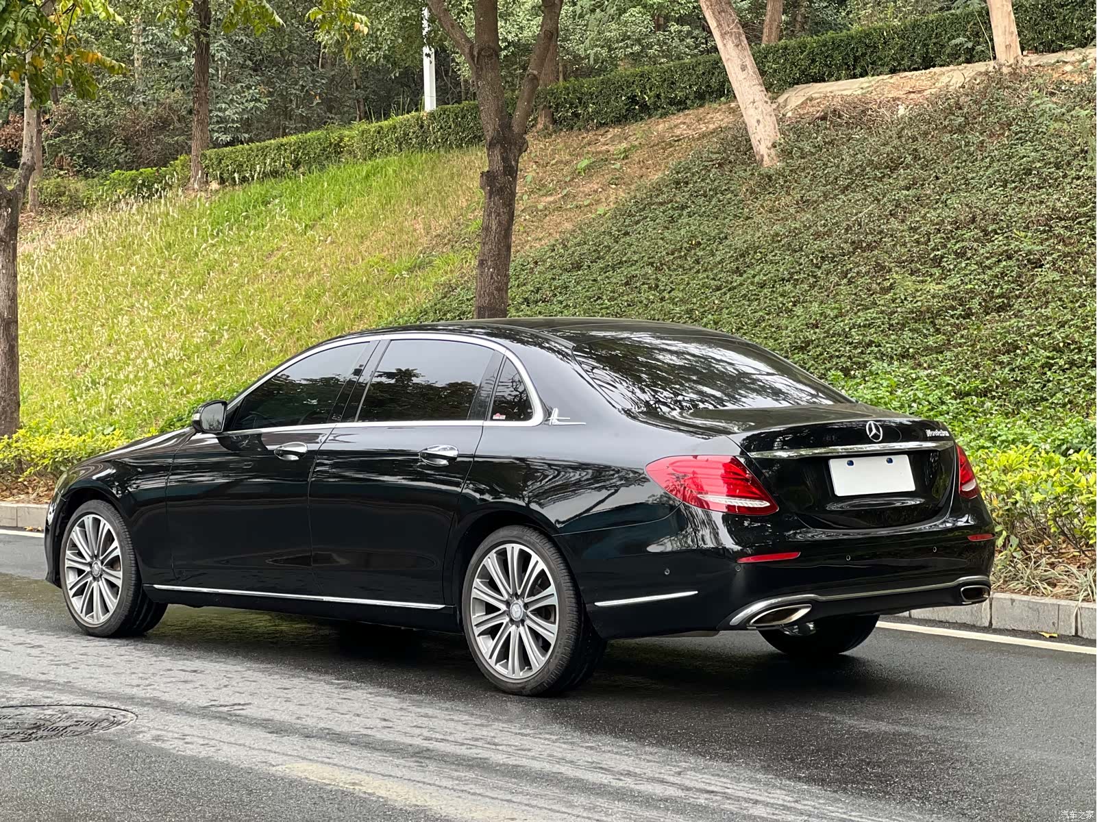 Mercedes-Benz E-Class, 2017 13