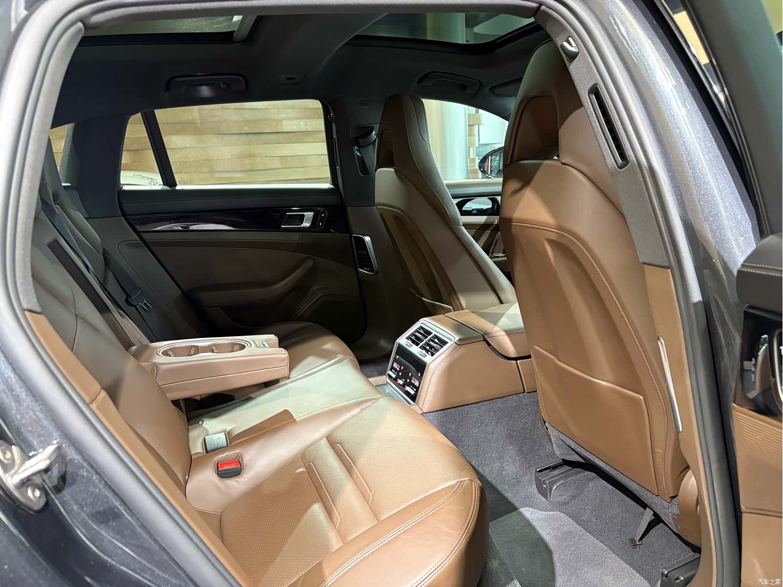 Porsche Panamera, 2018 19