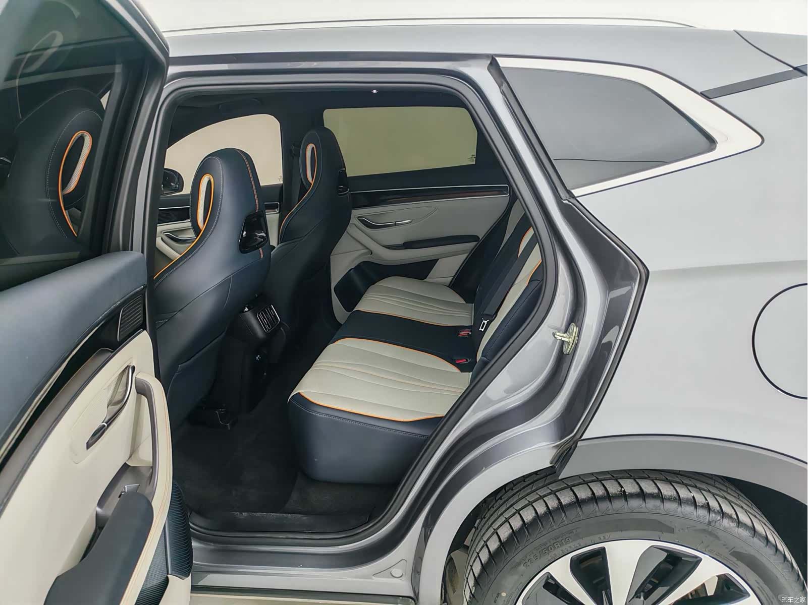 BYD Song, 2024 7