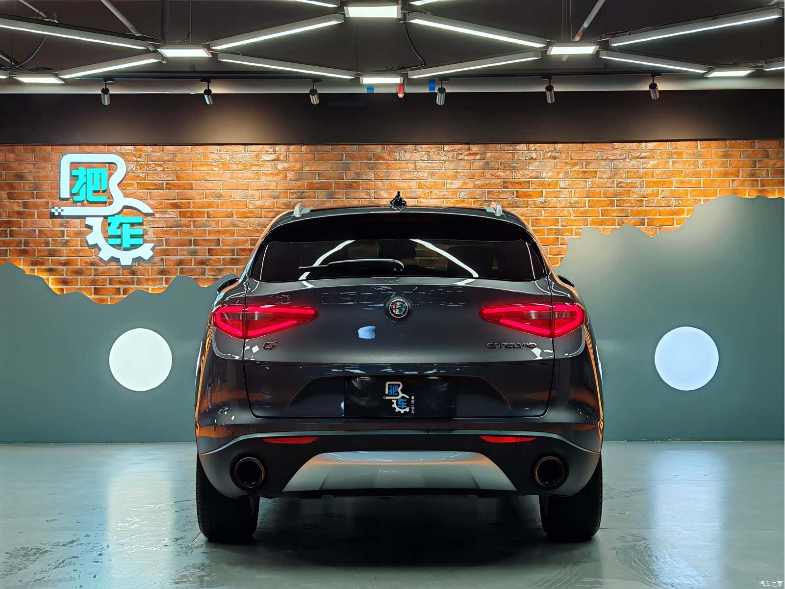 Alfa Romeo Stelvio, 2018 9