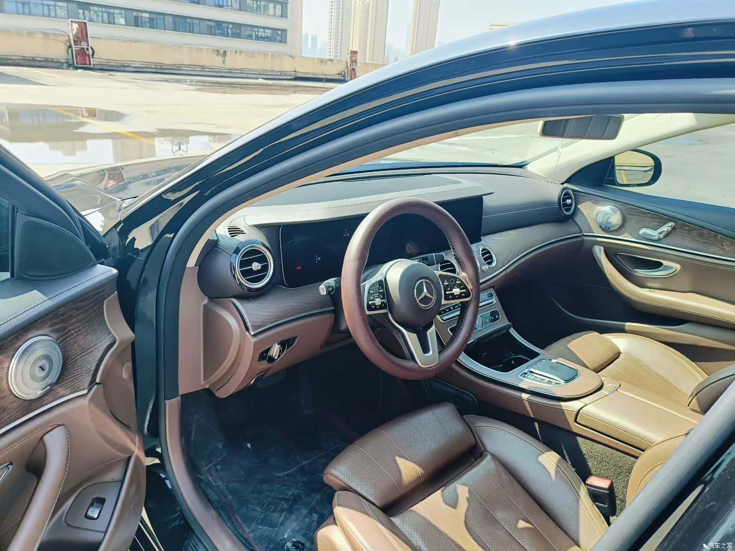 Mercedes-Benz E-Class, 2019 4