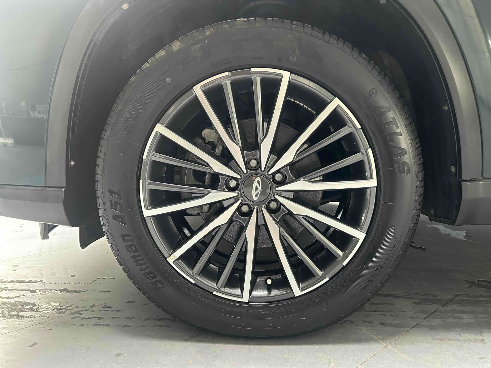 Chery Tiggo 8, 2022 3
