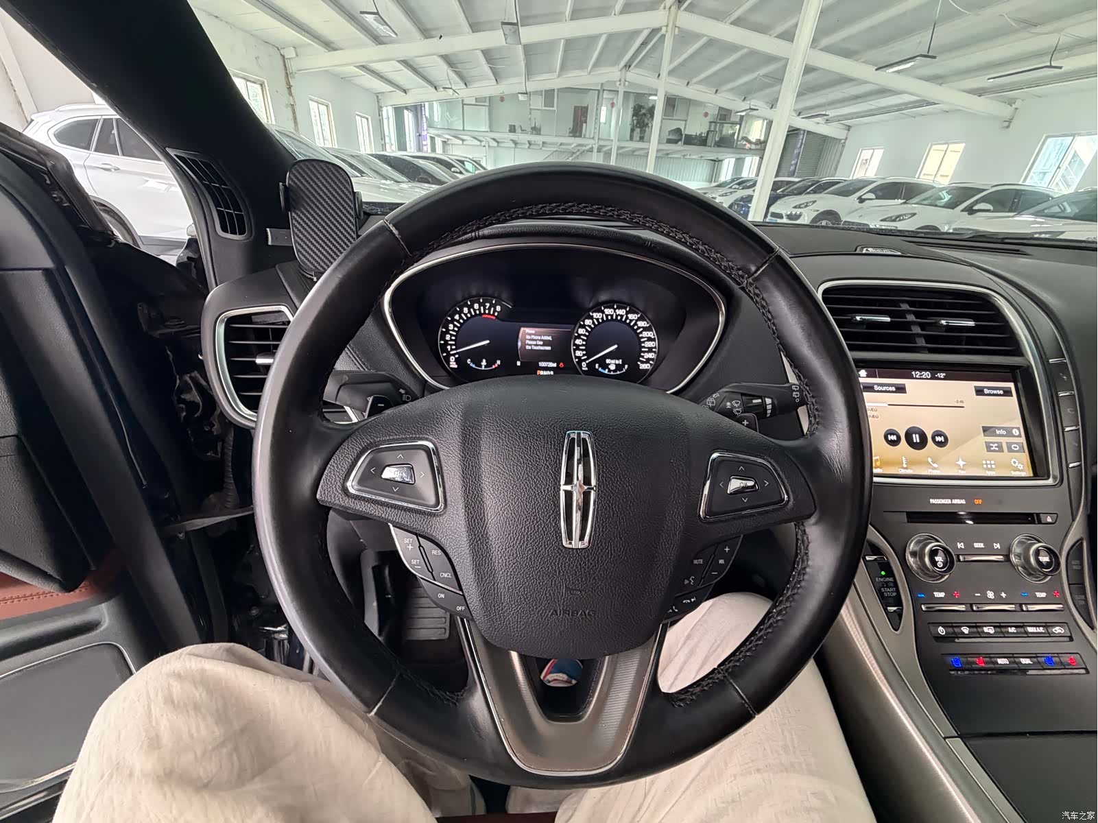 Lincoln MKX, 2017 12