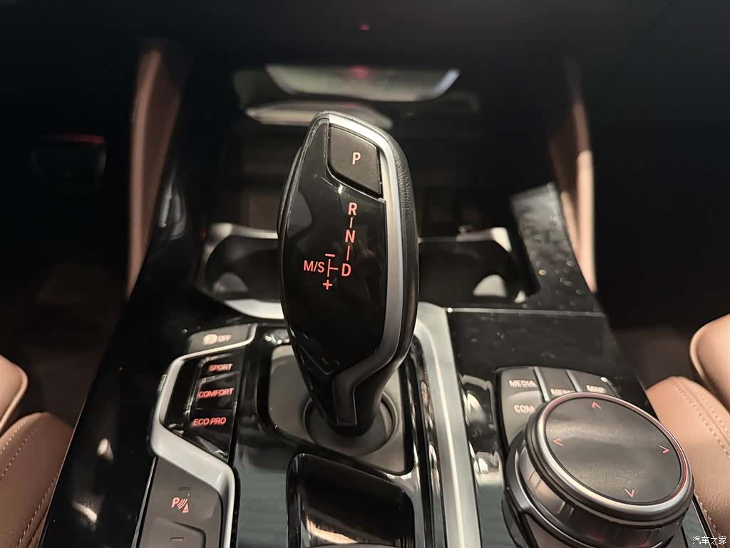 BMW X4, 2021 11