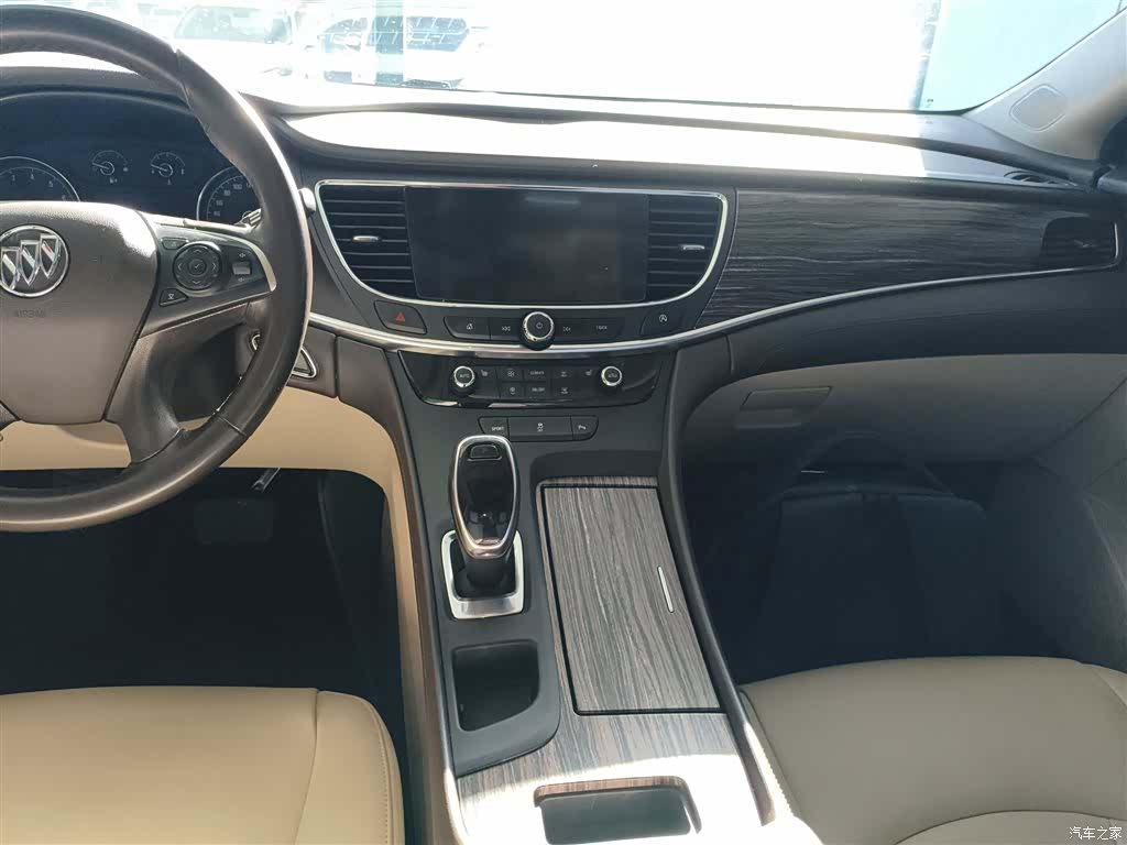 Buick LaCrosse, 2017 10