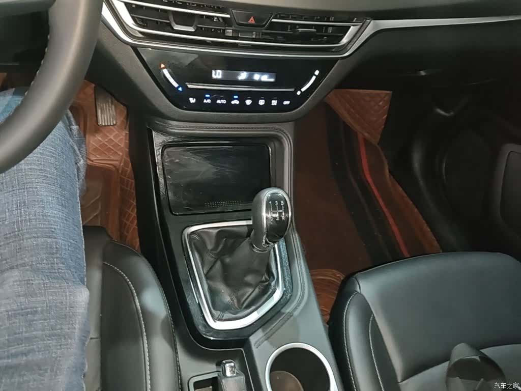 Changan CS35, 2022 14