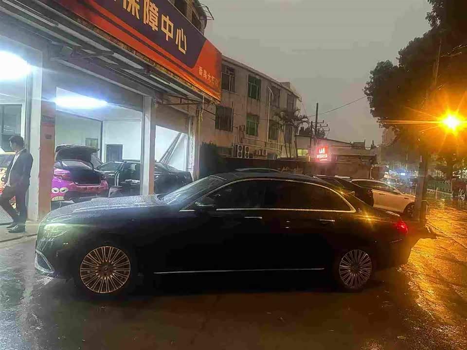 Mercedes-Benz E-class