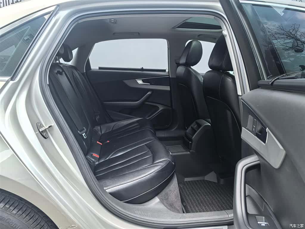 Audi A4L, 2018 13