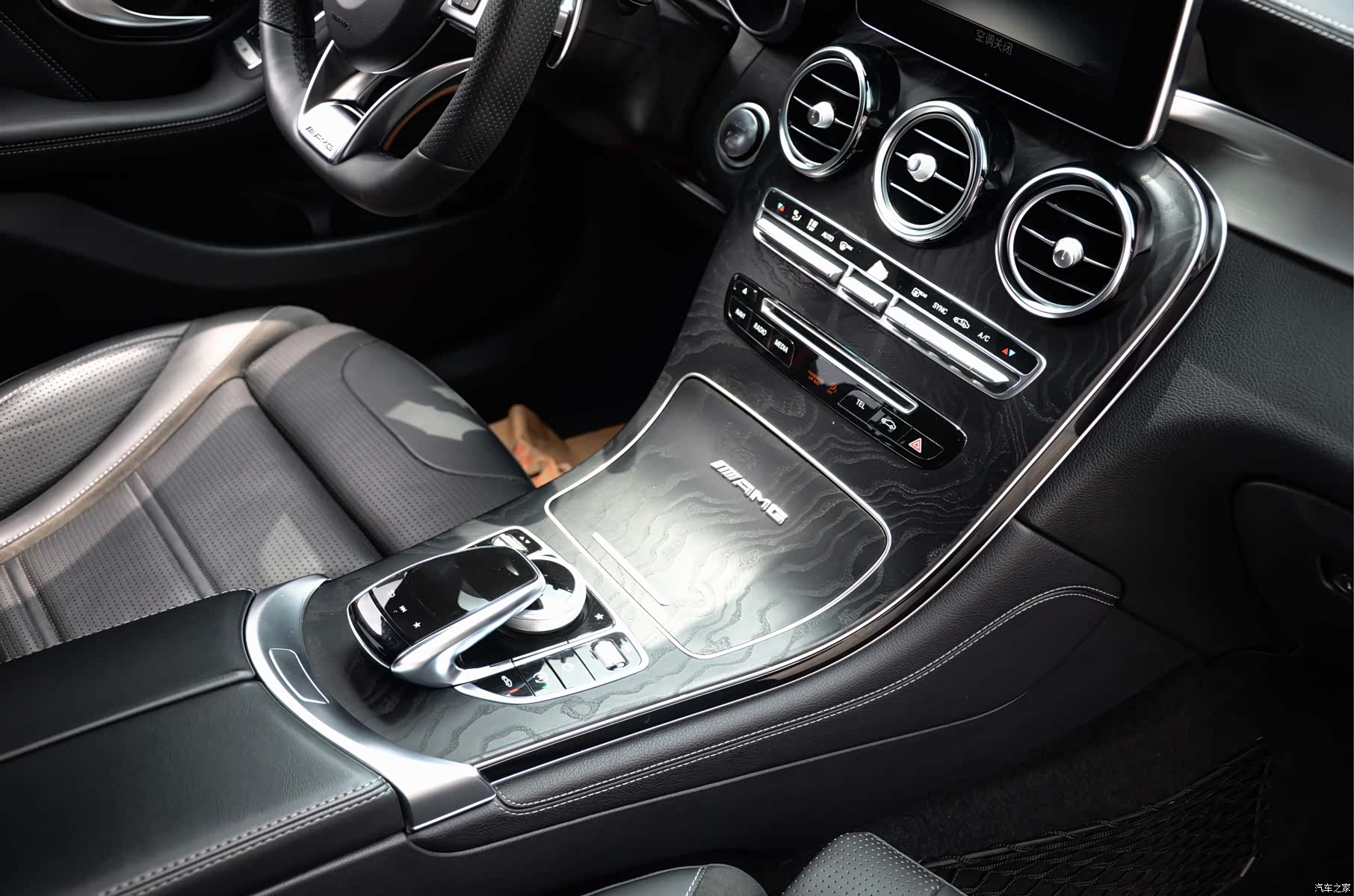 Mercedes-Benz GLC, 2019 22