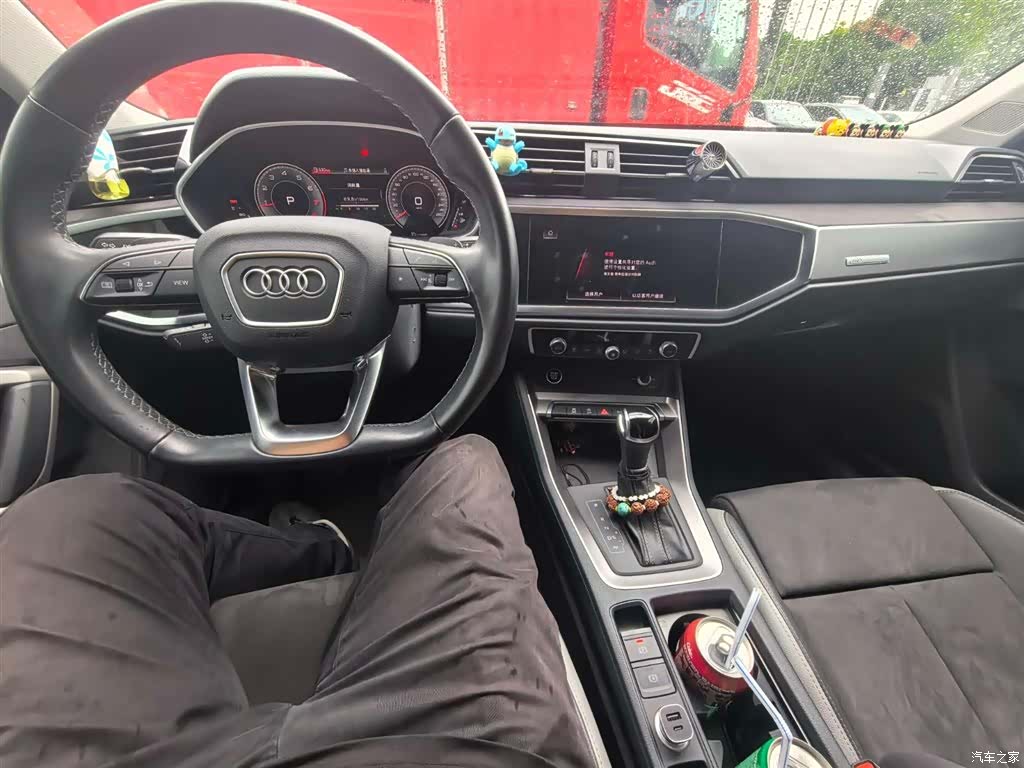 Audi Q3, 2022 все фото
