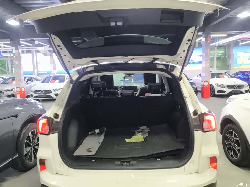 Ford Escape, 2021 19