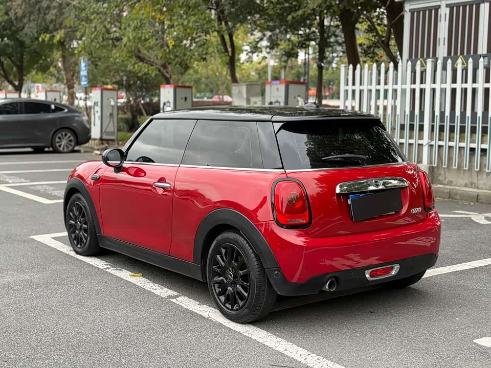 MINI MINI