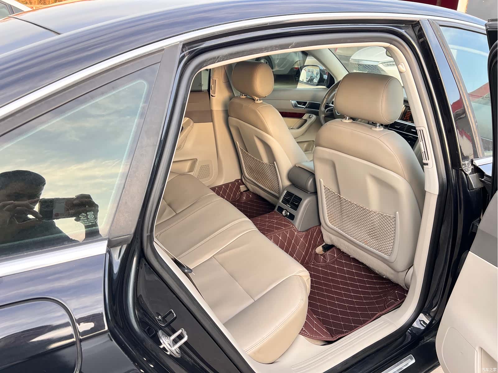 Audi A6L, 2012 19
