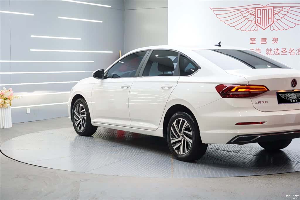 Volkswagen Lavida, 2022 все фото