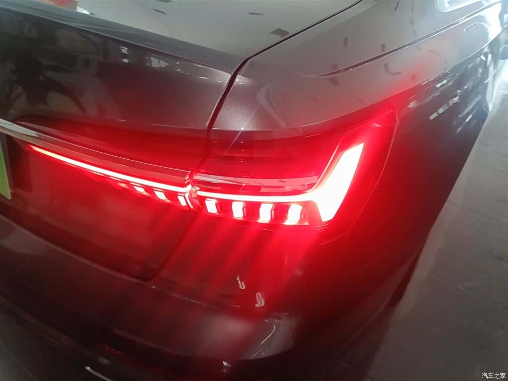 Audi A6L, 2021 24