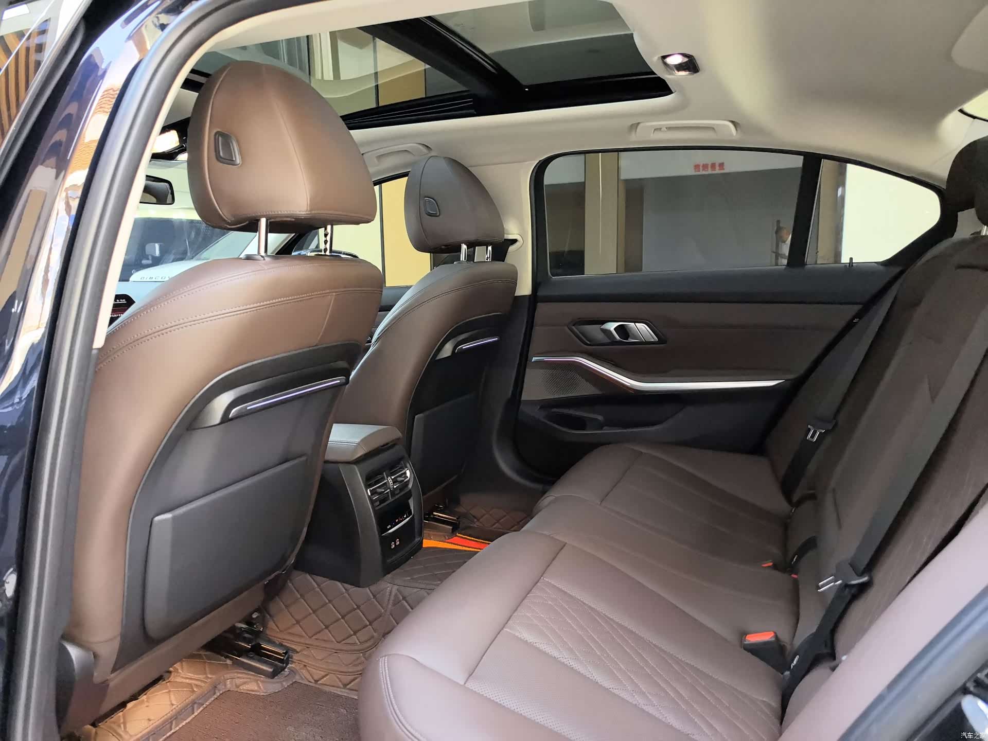 BMW 3 Series, 2022 12