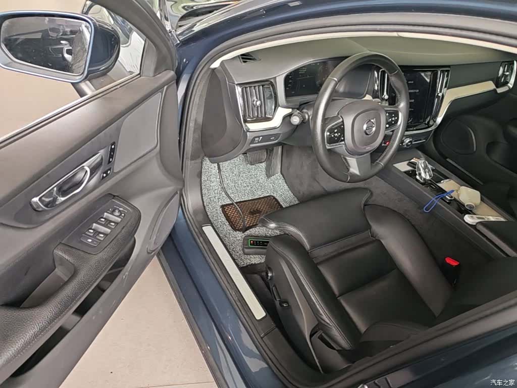 Volvo S60, 2022 16