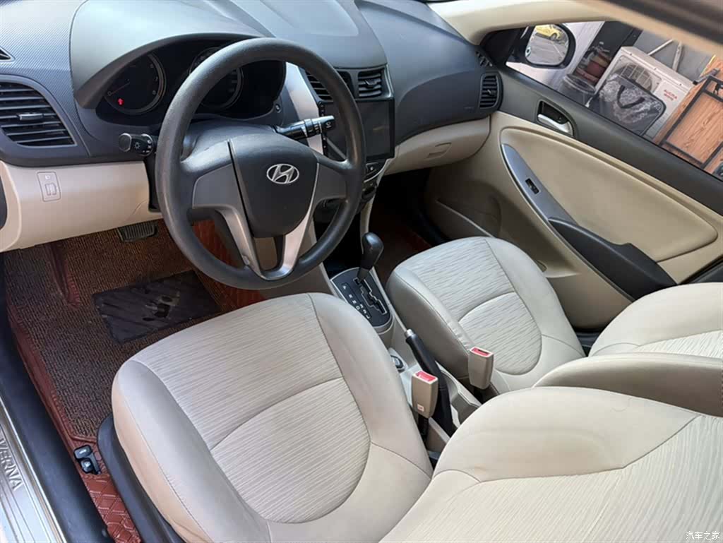 Hyundai GLX, 2016 8