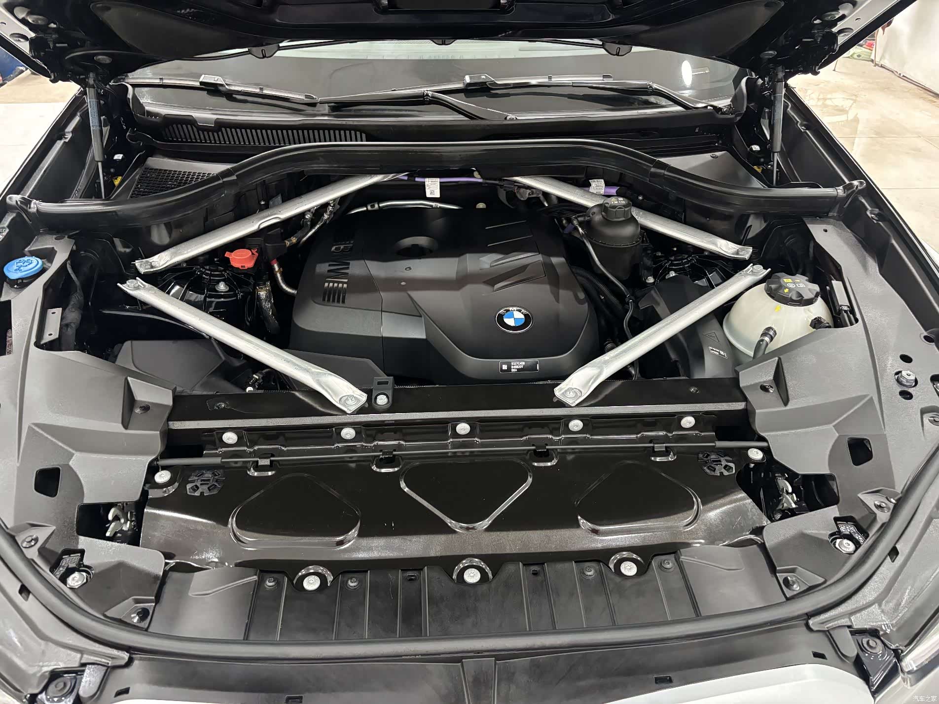 BMW X5, 2025 33