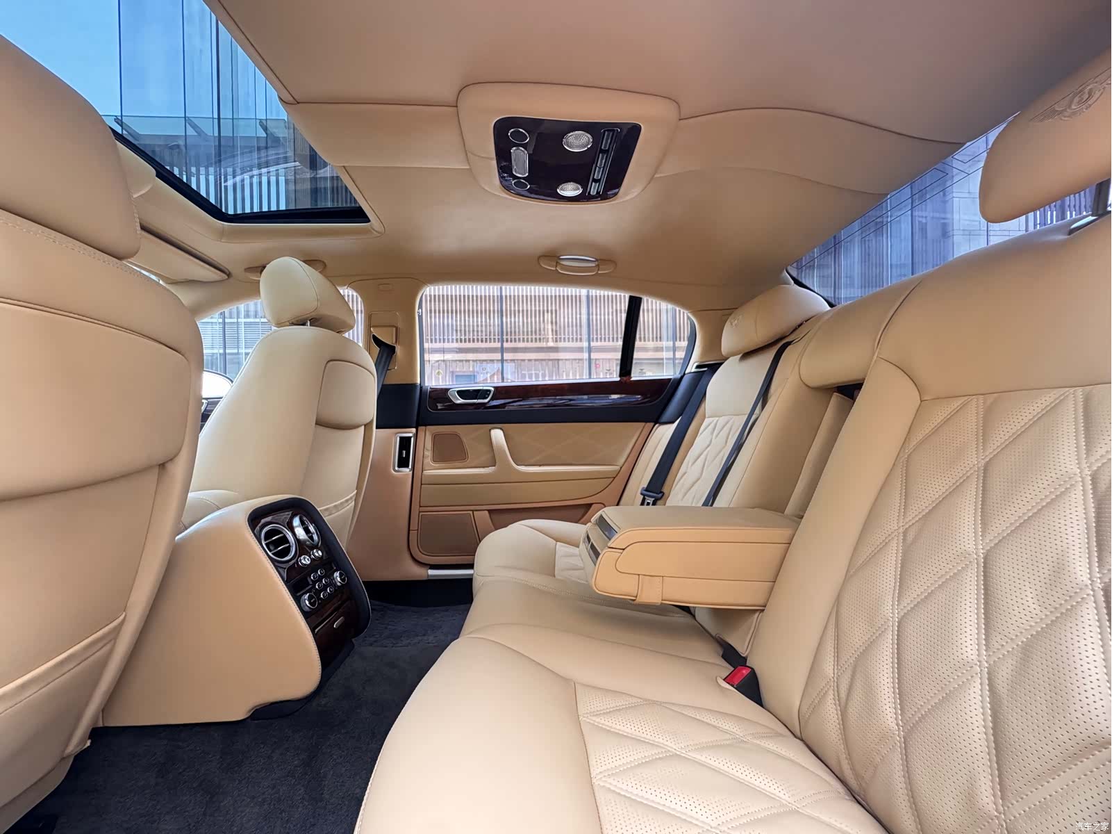 Bentley Flying Spur, 2007 17