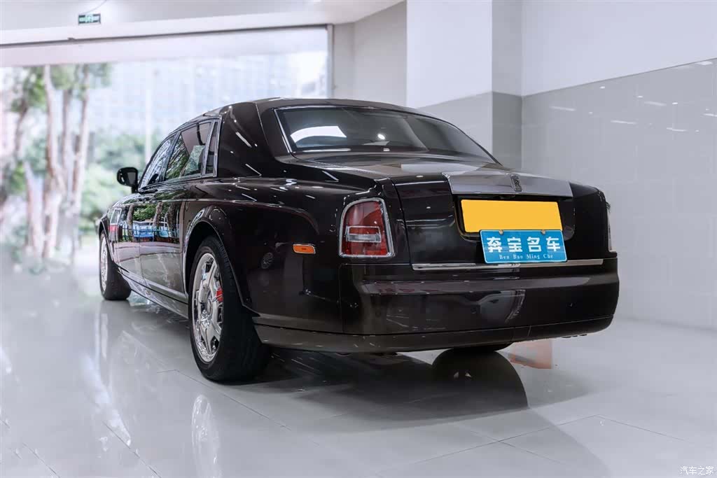 Rolls-Royce Phantom, 2018 4