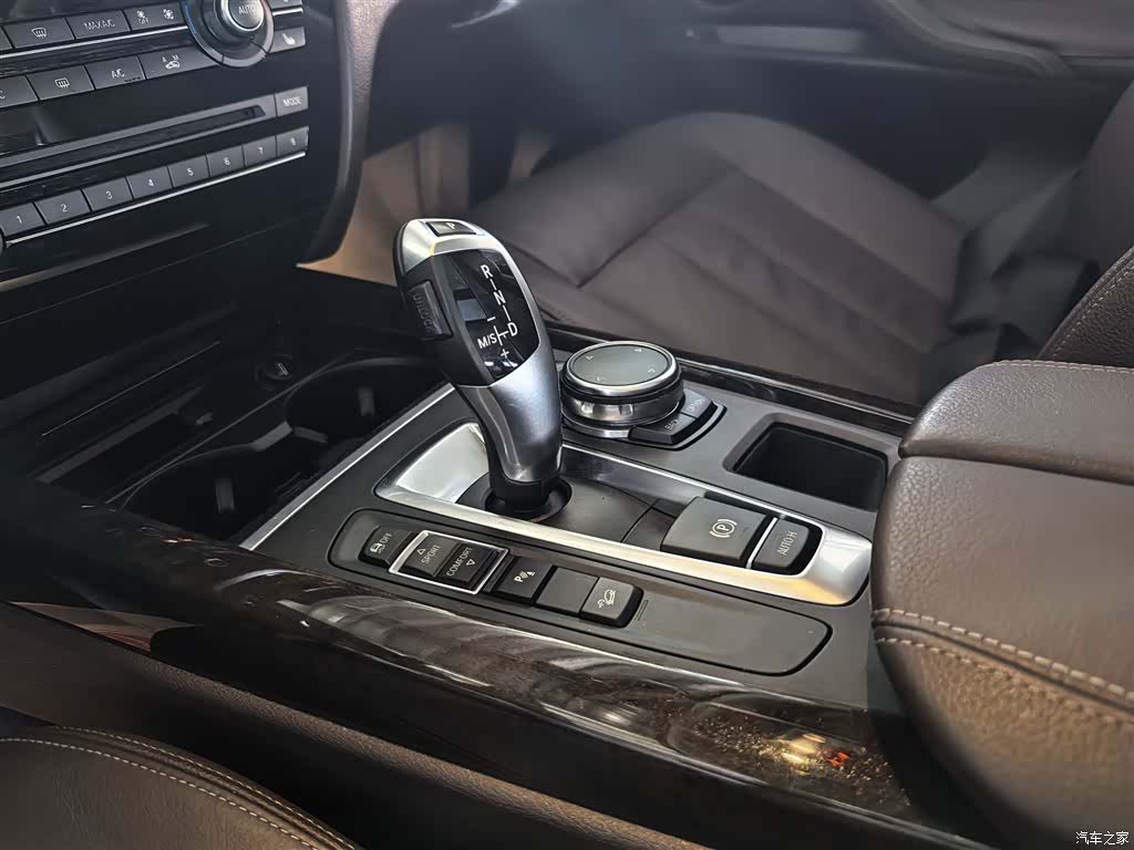 BMW X5, 2016 8
