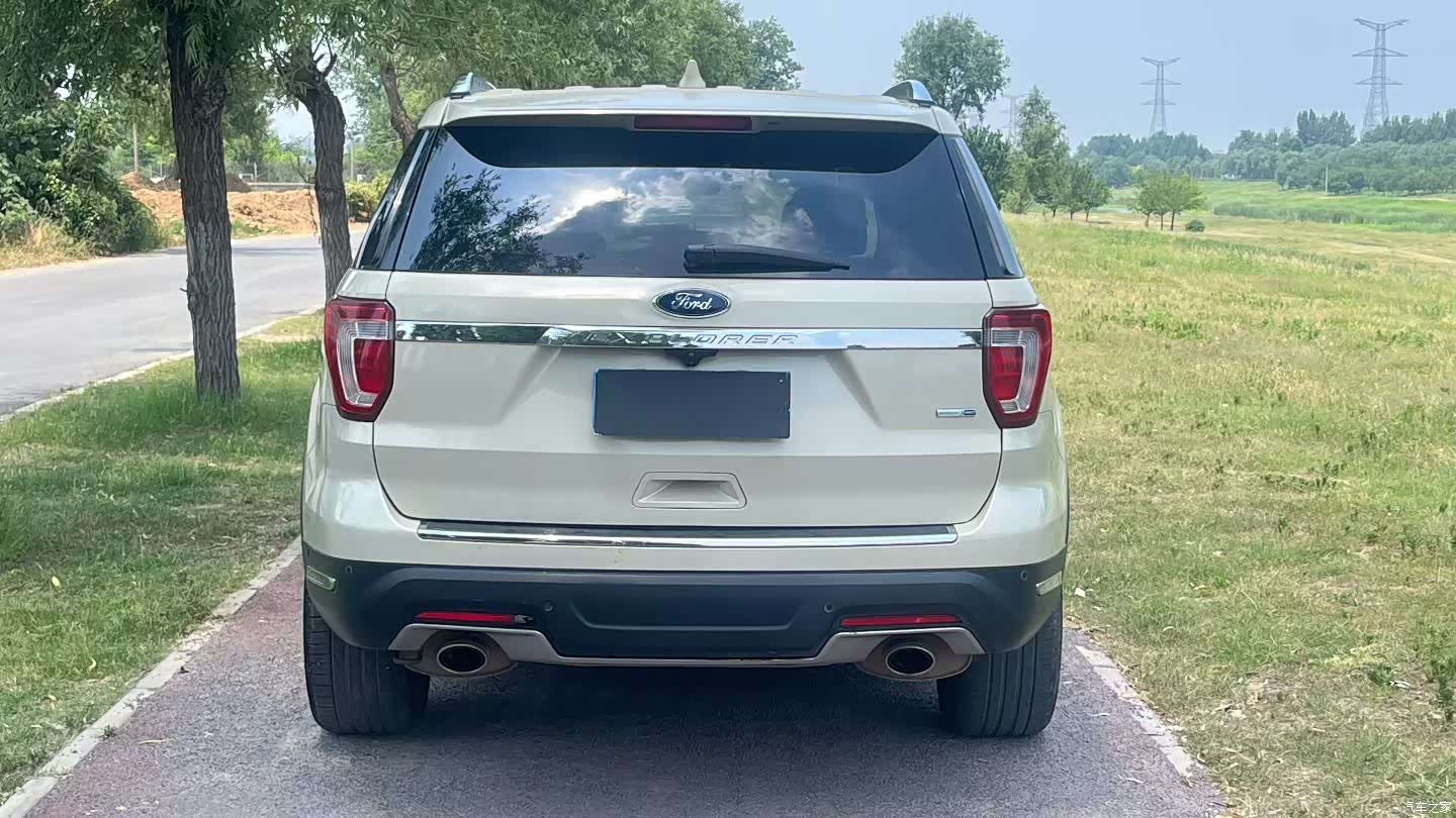 Ford Explorer, 2019 8