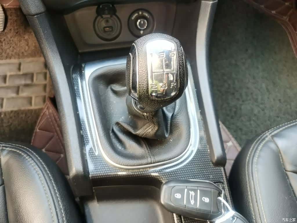 Citroen C4, 2015 14