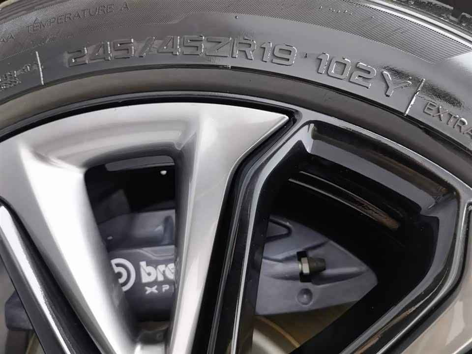 XPENG P7 XPENG P7