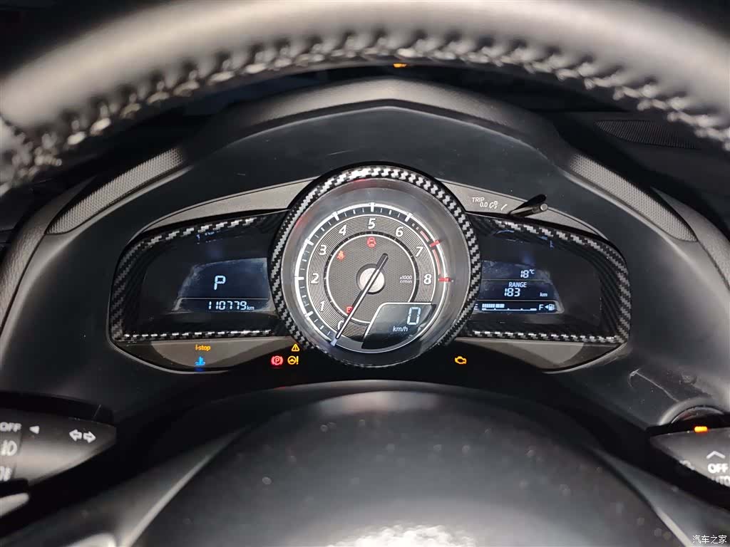 Mazda CX-4, 2017 12