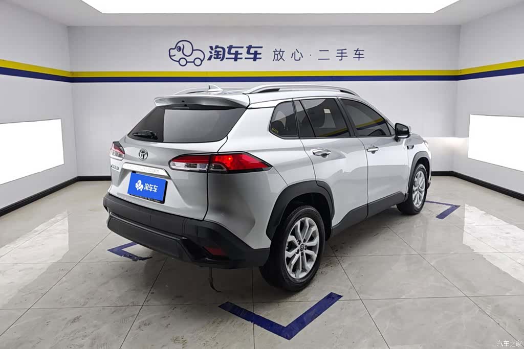 Toyota Frontlander, 2023 3