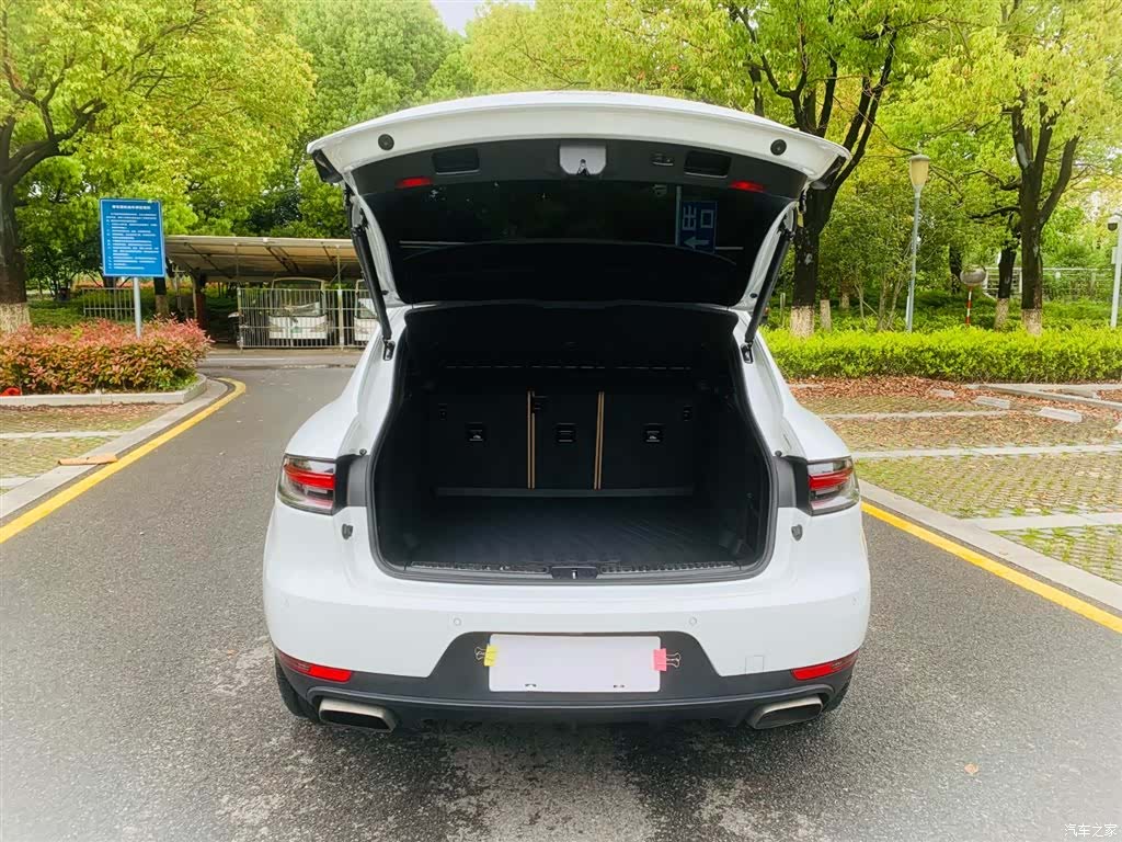 Porsche Macan, 2020 23