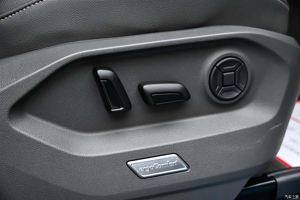 Volkswagen Touareg, 2021 27