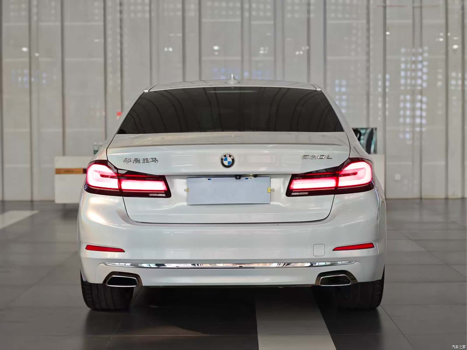 BMW 5 Series, 2018 8