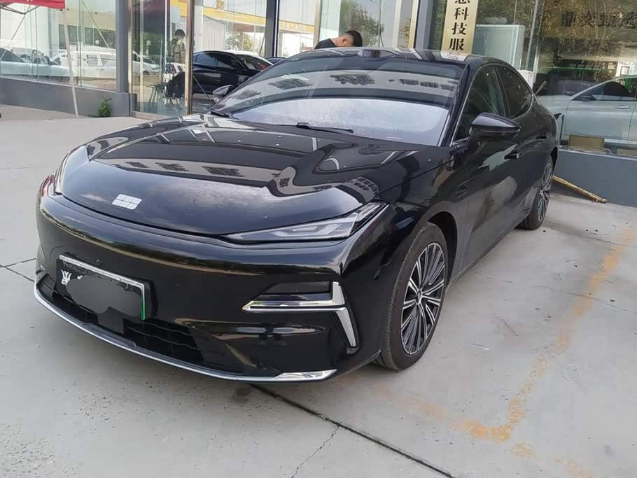 Geely Galaxy Starshine 8