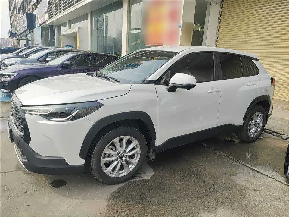 Toyota Corolla Sharp amplifier