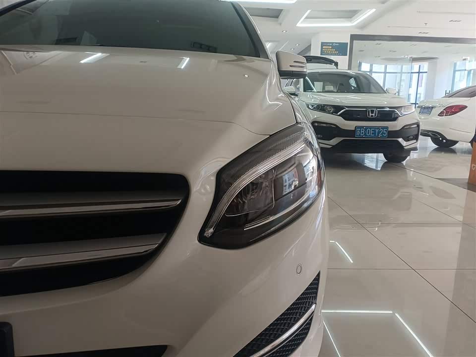 Mercedes-Benz Class B