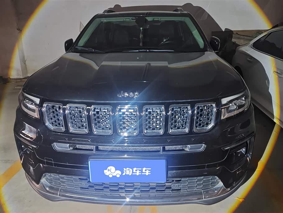 Jeep Grand Commander