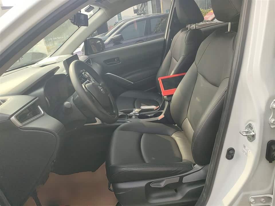 Toyota Corolla Sharp amplifier