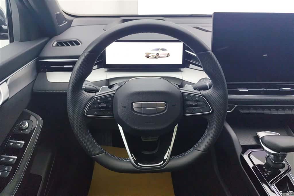 Geely Preface, 2024 15