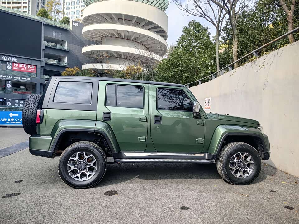 Beijing BJ40