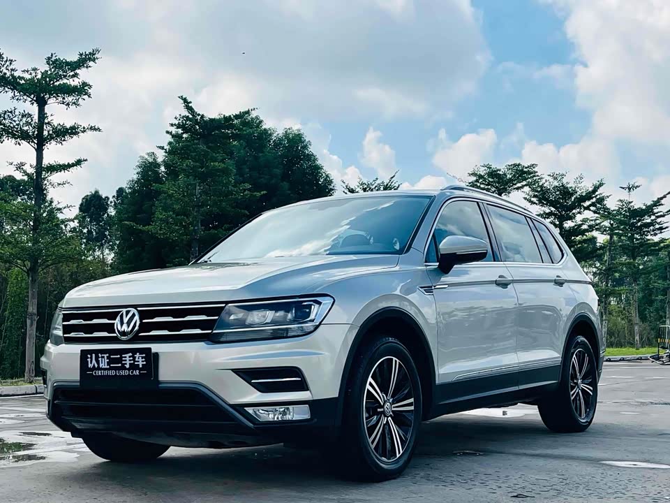 Volkswagen Tiguan L