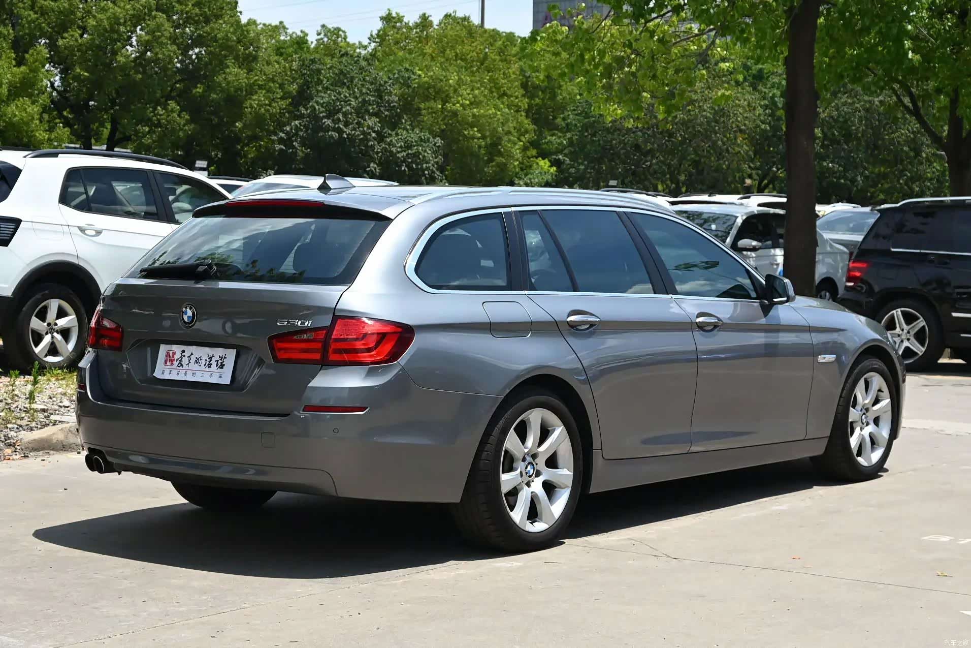 BMW 5 Series, 2012 все фото
